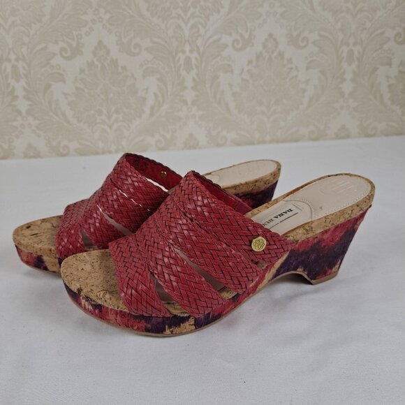 Dana Buchman Size 6M Billy Sandals Red Woven Braided Straps Cork Sole NWOT - Picture 1 of 15